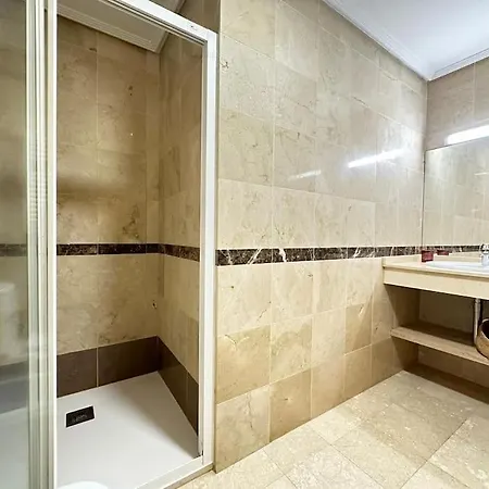 Ybh Luis Taboada 13, 1d Lägenhet